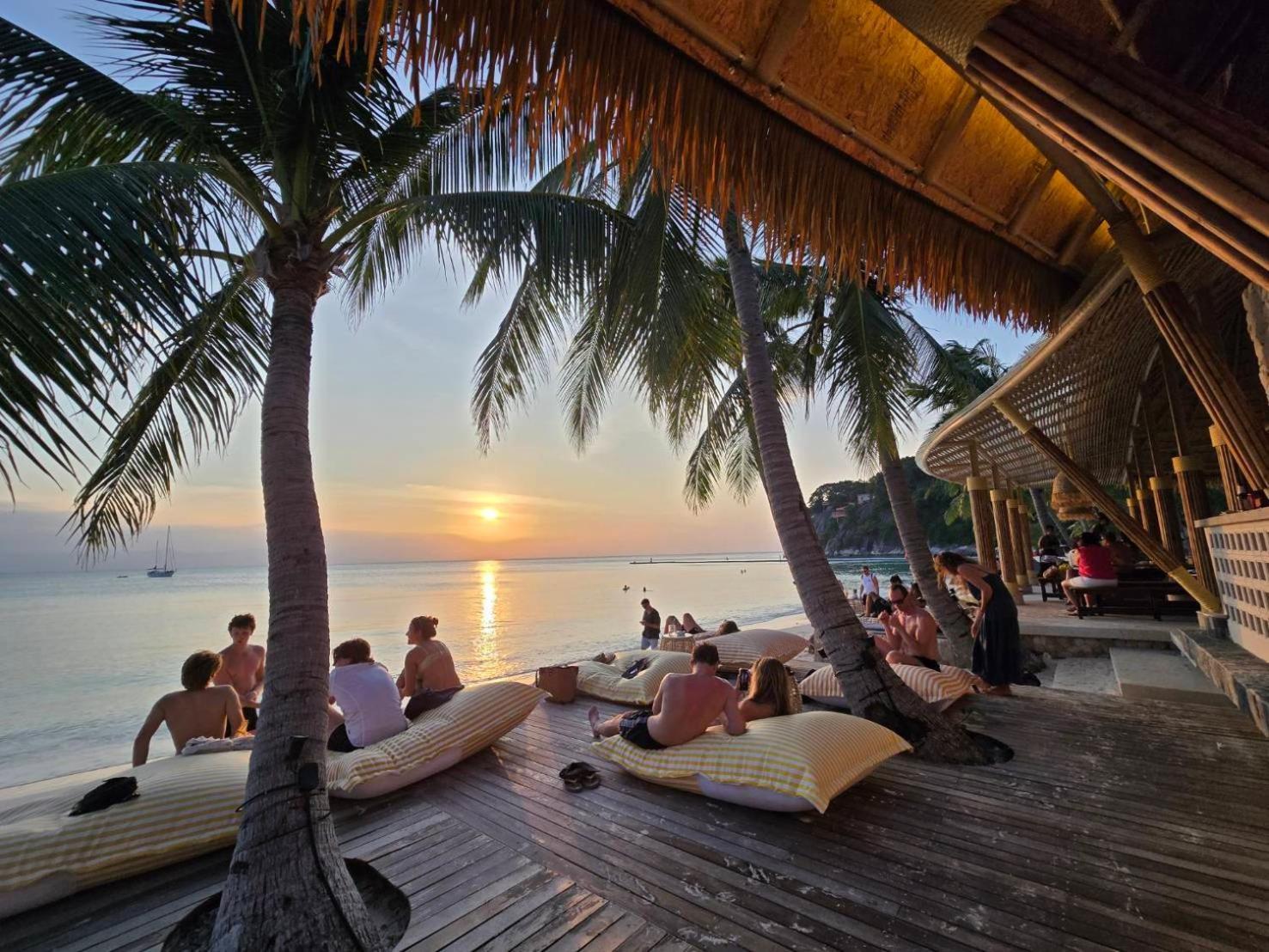 Cocohut Beach Resort Koh Phangan Haad Rin Esterno foto